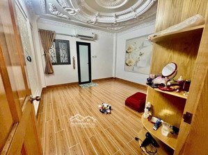 đang cho thuê 12 triệu/ tháng hd 2 năm chính chủ giá góc 5 tỷ 2 giảm sâu nhà mới nhà đẹp