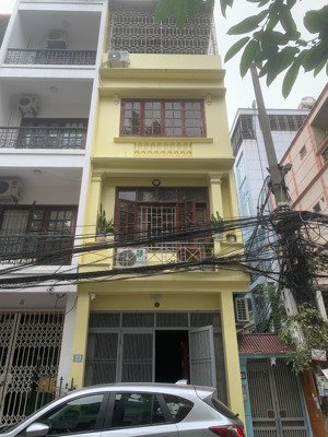 cho thuê nhà phạm tuấn tài , cầu giấy dt 55m 4 tầng ngõ ô tô tránh 20tr