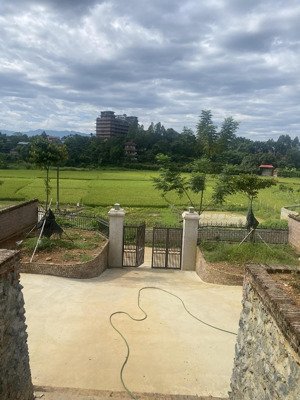 bán rẻ 400m2 đất nghỉ dưỡng view cánh đồng tại hòa sơn lương sơn hb