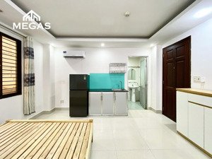 cho thuê studio full nội thất cửa sổ trời ngay tân quy quận 7