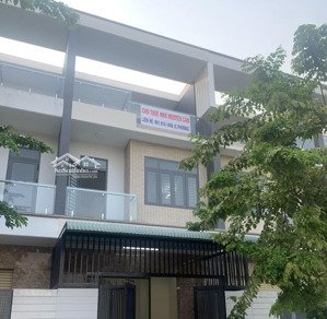nhà mặt phố 250m2, 15 triệu tại e3, bửu long, biên hòa, đồng nai, view đẹp
