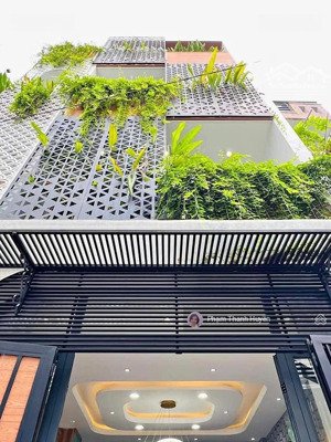 (độc quyền ) bán hxh đường lý thường kiệt, p7 tân bình dt 4.5x18 nhà 5 tầng full nội thất cao cấp