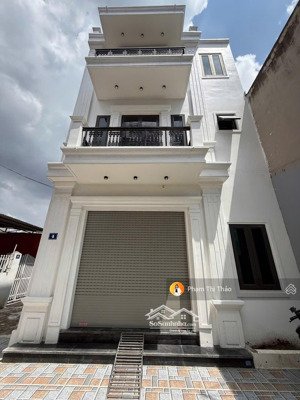 căn góc 3 tầng độc lập cực thoáng tại tdp hoàng mai , an dương