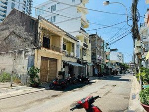 bán đất mặt tiền đường phan đình phùng, xương huân, nha trang, khánh hòa.