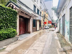 giá ngon! nhỉnh 7tỷ - giáp ngoại giao đoàn - xuân la - tây hồ 40m2 5tầng ôtô full nội thất, ở sướng