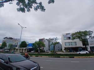 cần bán đất đường võ chí công, hòa xuân, cẩm lệ