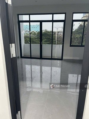 cho thuê nguyên căn 5 tầng thang máy, - khu phân lô sài đồng