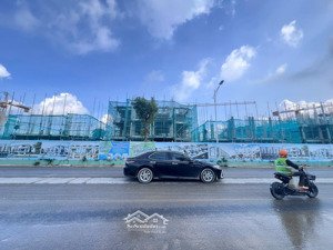 tôi có nhu cần chuyển đổi nên bán lô biệt thự giá tốt cho ai mua sớm lh: 