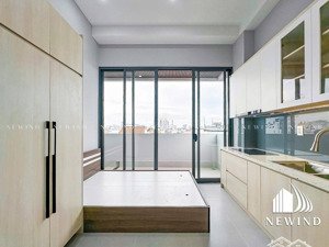 cho thuê căn hộ studio ban công full nội thất ngay trung tâm quận 7