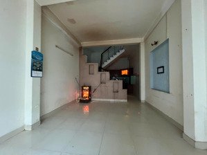 bán nhà 2 tầng kiệt 420 lê văn hiến, sát bv 600 giường dt 46m2 giá 2ty950 lh 