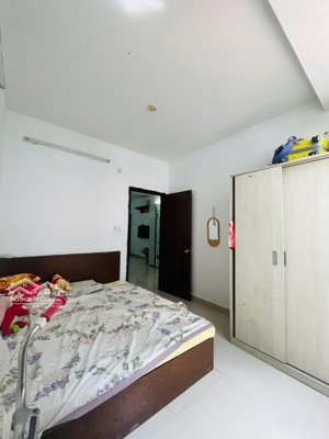 bán ch belleza phạm hữu lầu q7. giá:2.9 tỷ . sổ hồng