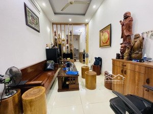 bán nhà nhật tảo - đông ngạc dt 35m2, 4 tầng ngõ rộng vf3 vào tận cửa. giá 6,7 tỷ