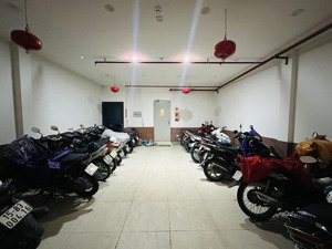 chính chủ bán toà nhà dòng tiền mặt ngõ 79 đại la. 48m2 - 5 tầng - 8p - doanh thu cao, 10.6 tỷ