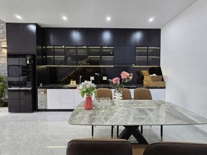 bán nhà 3 tầng đường thanh lương 9 gần cầu hoà xuân- đầy đủ nội thất - sẵn vào ở