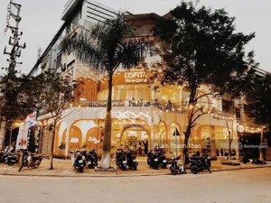 cho thuê nhà mặt phố nguyễn thị định dtsd 500m, mt lô góc 25m kd mọi mô hình vị trí đỉnh nhất phố