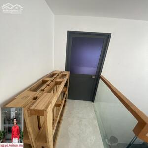  Bán gấp nhà phố Quận 9 – 4 tầng 4 pn – Chỉ có 3 tỷ.n.n.n .