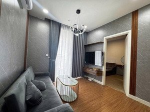 chính chủ cần bán gấp d-homme q6, 2pn, 2wc, giá 1 tỷ 980 !!!