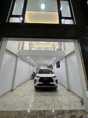 bán nhà 6 tầng phố ngọc lâm-bồ đề- lb, thang máy, gara ô tô. nhà mới đẹp chỉ việc xách vali về ở