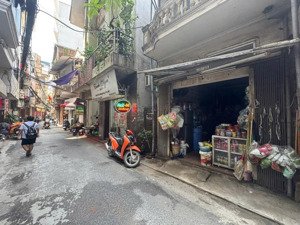 siêu phẩm dòng tiền 9 tầng- kinh doanh oto tránh - vị trí vàng mễ trì - doanh thu 1.5tỷ/ năm