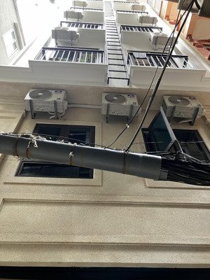 bán tòa nhà cho thuê 121 tôn đức thắng, gần hồ văn chương 60 m2, mặt tiền 5,5m 16 p giá nhỉnh 23tỷ