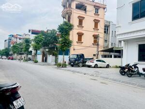 Bán đất Kim Ngưu 167m2 thửa đất đẹp không quy hoạch ô tô vào đất 36 tỷ