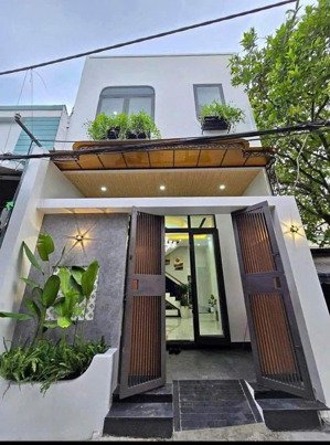 chủ định cư nên bán gấp nhà phan văn trị, quận bình thạnh giá 3.85 tỷ