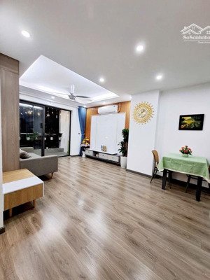 bán căn hộ chung cư 63,6m² khu đô thị trung hòa nhân chính full nội thất giá 5,3 tỷ