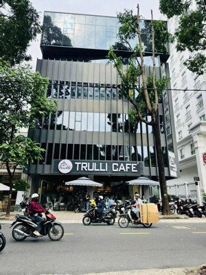 cho thuê toà góc 2 mặt tiền số : 24 - 26 phạm ngọc thạch, quận 3.