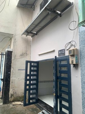 bán nhà 6,450 ty nguyễn văn quá, đht, q12 23,5m2