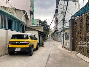 nhà bình thạnh 61m2 giá 6 tỷ nhỉnh. hẻm xe hơi 449/x lê quang định gần cao đẳng sài gòn gia định