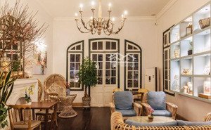 duy nhất 1 căn - mặt phố văn miếu - 90m2 - mt 5.5m - 3 mặt thoáng - chỉ 40.9 tỷ.