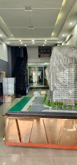 bán nhà đẹp mặt tiền ngô quyền gần cầu rồng, cầu trần thị lý giá sụp hầm