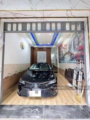 chính chủ cần bán nhanh nhà 4 tầng hẻm 6m, xe hơi ngủ trong nhà. 5p đến aeon bình tân. chỉ: 5,55 tỷ