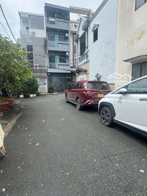 săn nhà đẹp lê thúc hoạch - hẻm xe hơi thông - gần chợ tân hương- giá đầu tư - 4x11 - không lỗi