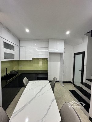 bán nhà khương đình 48m x 5tầng ngõ thông, gần phố, 50m ra ngõ ô tô 7,6tỷ