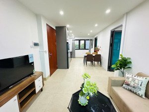 cho thuê gấp cc mini 2pn, 1wc, 70m2, 13 triệu tại đường láng, đống đa, hà nội