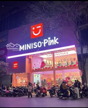 siêu hot cho thuê nhà mặt phố chùa bộc đoạn đẹp nhất phố 180m x 2 tầng, mặt tiền rộng 12m giá 150tr