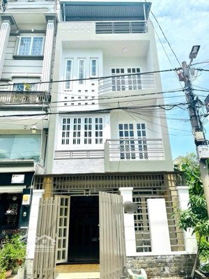 80m2 - giá 12.8 tỷ - ngang 5m - mặt lộ hoàng quốc việt khu lacasa q7