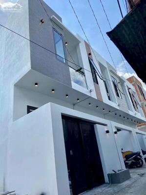 Nhà đẹp trục chính hẻm trung tâm Cần Thơ