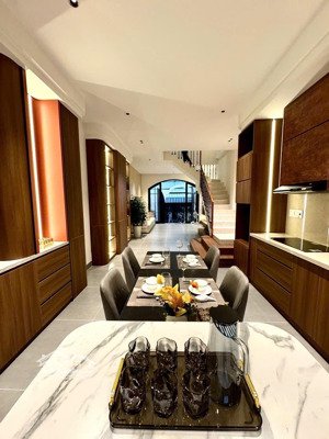 bán nhà 3 tầng kiệt 3m ông ích khiêm (nở hậu, full nội thất) sẵn vào ở