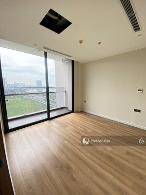 chủ đi nước ngoài cần bán căn hộ 2 ngủ nhỏ bằng giá gốc hợp đồng - chỉ 2.7xx tỷ