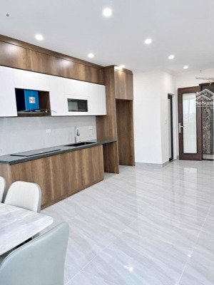 cc bán nhà phân lô cầu giấy, 45m2, 7 tầng thang máy, ô tô đỗ cửa, vừa ở vừa kd, giá chỉ 25 tỷ