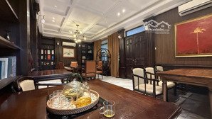 bán nhanh nhà 3 tầng kinh doanh,cạnh đh thương mại.