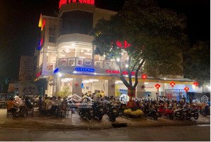 khan hiếm !! bán nhà mặt tiền đường song hành an phú quận 2- (20mx20m ) - hầm 4 tầng - giá 100 tỷ