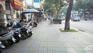 18tỷ sở hữu nhà mặt phố trần khát chân gần ngã tư phố huế giao bạch mai, hè 6m, dt 24/28m mt 3,3m