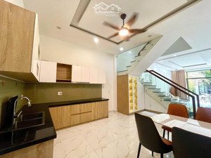 bán nhà mặt phố nguyễn huy tự, 7 tỷ, 70m2, 4pn, 4wc, 4 tầng, đà nẵng