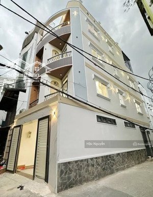 gấp!1 nhà ra mặt phố hồ tùng mậu,cạnh ga tàu điện,dt=45m2x5t,mt=4.5m,8.2ty