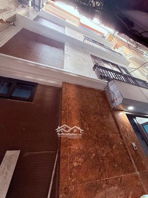 kim hoa dt 28m 5 t mt 6.5 m giá 7,2 tỷ đống đa hà nội vị trí đẹp, 10 m ra phố, chỉ việc về ở ạ