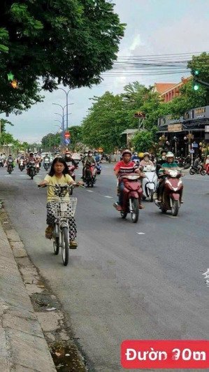 mặt tiền đường số 18 - bhh - bình tân ( kế bên phạm đăng giản ) . 4 x 20 . 8.4 tỷ tl nhé