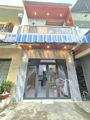 nhà mới ngang khủng 4m, hẻm xe tải 7m, không quy hoạch lộ giới. hoà bình - tân phú